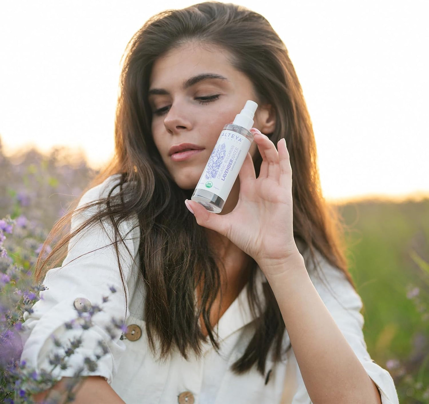 Acqua Di Lavanda  Organica – 100Ml Spray – 100% USDA Certificata Pura Bio Naturale Acqua Vaporizzata Distillata Di Fiori Preparata Da Lavanda Angustifolia Fresca